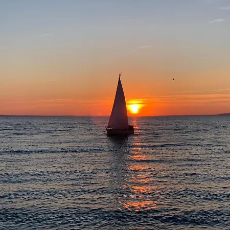 Apartament Vitorlas *